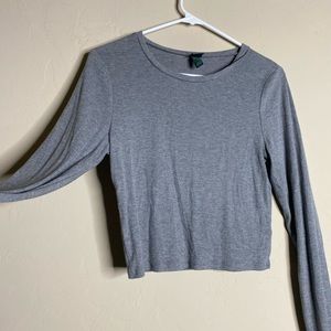 Long sleeve crop tee